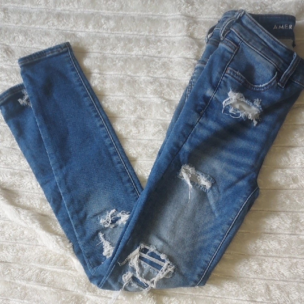 American Eagle Outfitters Women's Ripped Blue Skinny Jeans